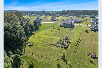 877 Farmview Drive, Valparaiso, IN 46383 - Photo 40