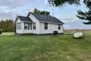 456 E 400 S, Valparaiso, IN 46383 - Photo 2