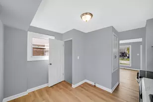 7609 Jarnecke Ave, Hammond, IN 46324 - Photo 12