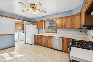 5191 Marquette Rd, Portage, IN 46368 - Photo 10