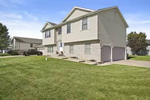 6620 Timberwood Ave, Portage, IN 46368 - Photo 2