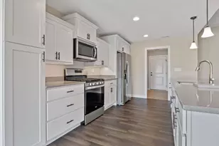 13993 Blue Sky Ct, Dyer, IN 46311 - Photo 8