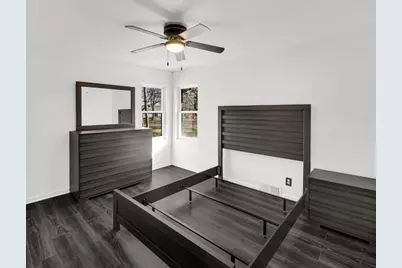 1711 W 57th Avenue, Merrillville, IN 46410 - Photo 8