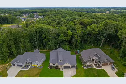 161 N Winterberry Drive, Valparaiso, IN 46385 - Photo 74