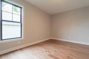 161 N Winterberry Dr, Valparaiso, IN 46385 - Photo 44