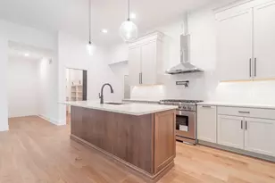 161 N Winterberry Dr, Valparaiso, IN 46385 - Photo 6