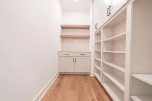 161 N Winterberry Dr, Valparaiso, IN 46385 - Photo 20