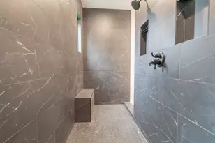 161 N Winterberry Dr, Valparaiso, IN 46385 - Photo 40