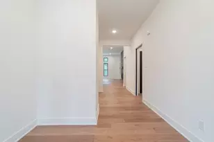 161 N Winterberry Dr, Valparaiso, IN 46385 - Photo 22