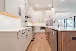 161 N Winterberry Dr, Valparaiso, IN 46385 - Photo 18