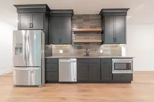 161 N Winterberry Dr, Valparaiso, IN 46385 - Photo 52