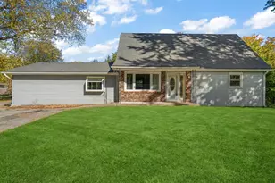 2790 E 1059 N, Demotte, IN 46310 - Photo 1