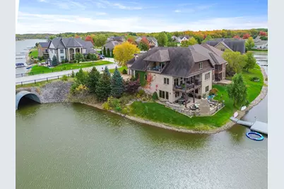 10380 Doubletree Drive S, Crown Point, IN 46307 - Photo 4