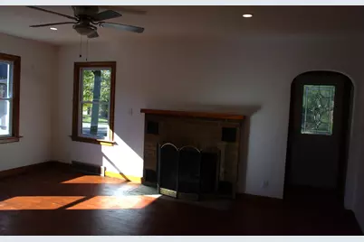 1208 Campbell Street, Valparaiso, IN 46385 - Photo 4