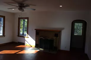 1208 Campbell St, Valparaiso, IN 46385 - Photo 4