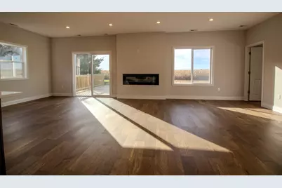 68 S Jefferson Street, Hamlet, IN 46532 - Photo 2