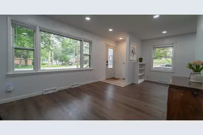 523 Grace Street, Michigan City, IN 46360 - Photo 2