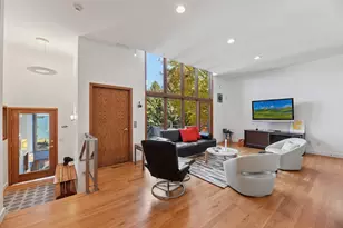 1909 Lake Shore Dr, Long Beach, IN 46360 - Photo 4