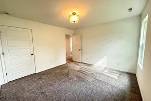 717 Lake St, Hobart, IN 46342 - Photo 16