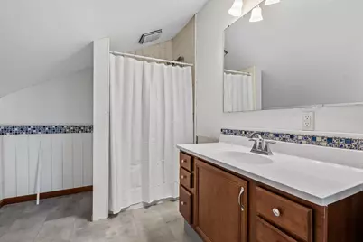 530 S 300 E, Kouts, IN 46347 - Photo 24