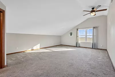 530 S 300 E, Kouts, IN 46347 - Photo 26