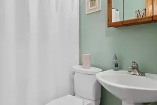 530 S 300 E, Kouts, IN 46347 - Photo 22