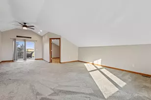 530 S 300 E, Kouts, IN 46347 - Photo 32