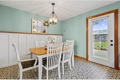 530 S 300 E, Kouts, IN 46347 - Photo 14