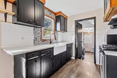 7562 Montana Street, Hobart, IN 46342 - Photo 18