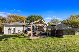 7562 Montana St, Hobart, IN 46342 - Photo 30