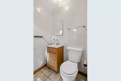 7562 Montana Street, Hobart, IN 46342 - Photo 6