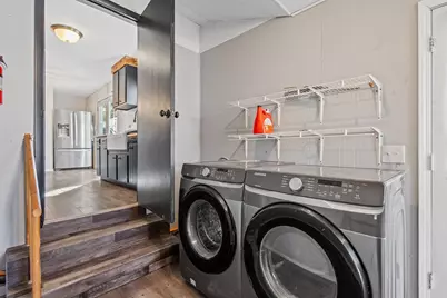 7562 Montana Street, Hobart, IN 46342 - Photo 14