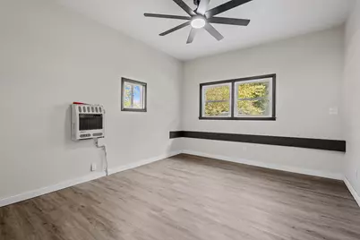 7562 Montana Street, Hobart, IN 46342 - Photo 10