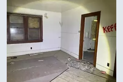 210 W 11th Street, Michigan City, IN 46360 - Photo 24