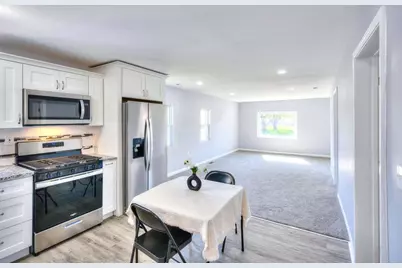 2713 Jefferson Street, Gary, IN 46407 - Photo 4