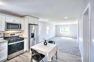 2713 Jefferson St, Gary, IN 46407 - Photo 4