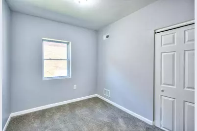 2713 Jefferson Street, Gary, IN 46407 - Photo 6