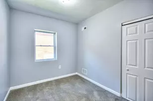 2713 Jefferson St, Gary, IN 46407 - Photo 6