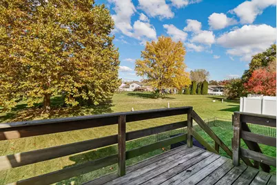 3984 Kingsway Drive, Crown Point, IN 46307 - Photo 4