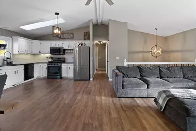 3984 Kingsway Drive, Crown Point, IN 46307 - Photo 10