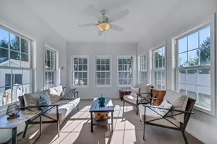 2502 McAfee Dr, Valparaiso, IN 46383 - Photo 8