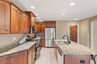 3251 Mockingbird Ln, Valparaiso, IN 46383 - Photo 14