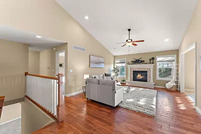 3251 Mockingbird Lane, Valparaiso, IN 46383 - Photo 6