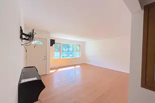 3439 Martha St, Highland, IN 46322 - Photo 4