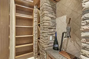 10224 Cherrywood Ln, Munster, IN 46321 - Photo 82