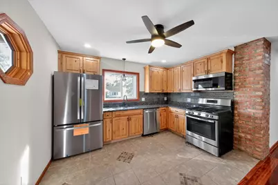 934 E 28th Avenue, Lake Station, IN 46405 - Photo 6