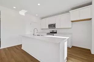 7770 W 106th Pl, Crown Point, IN 46307 - Photo 4