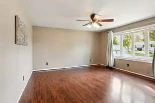 3283 Oakwood St, Portage, IN 46368 - Photo 2