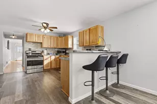 1701 E 69th Ave, Merrillville, IN 46410 - Photo 8