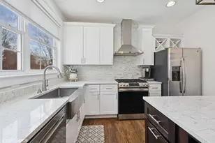 2707 Sweetgum Ct, Valparaiso, IN 46383 - Photo 6